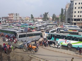 दुई चालक नराख्ने ४१ यात्रुबाहक बस कारबाहीमा